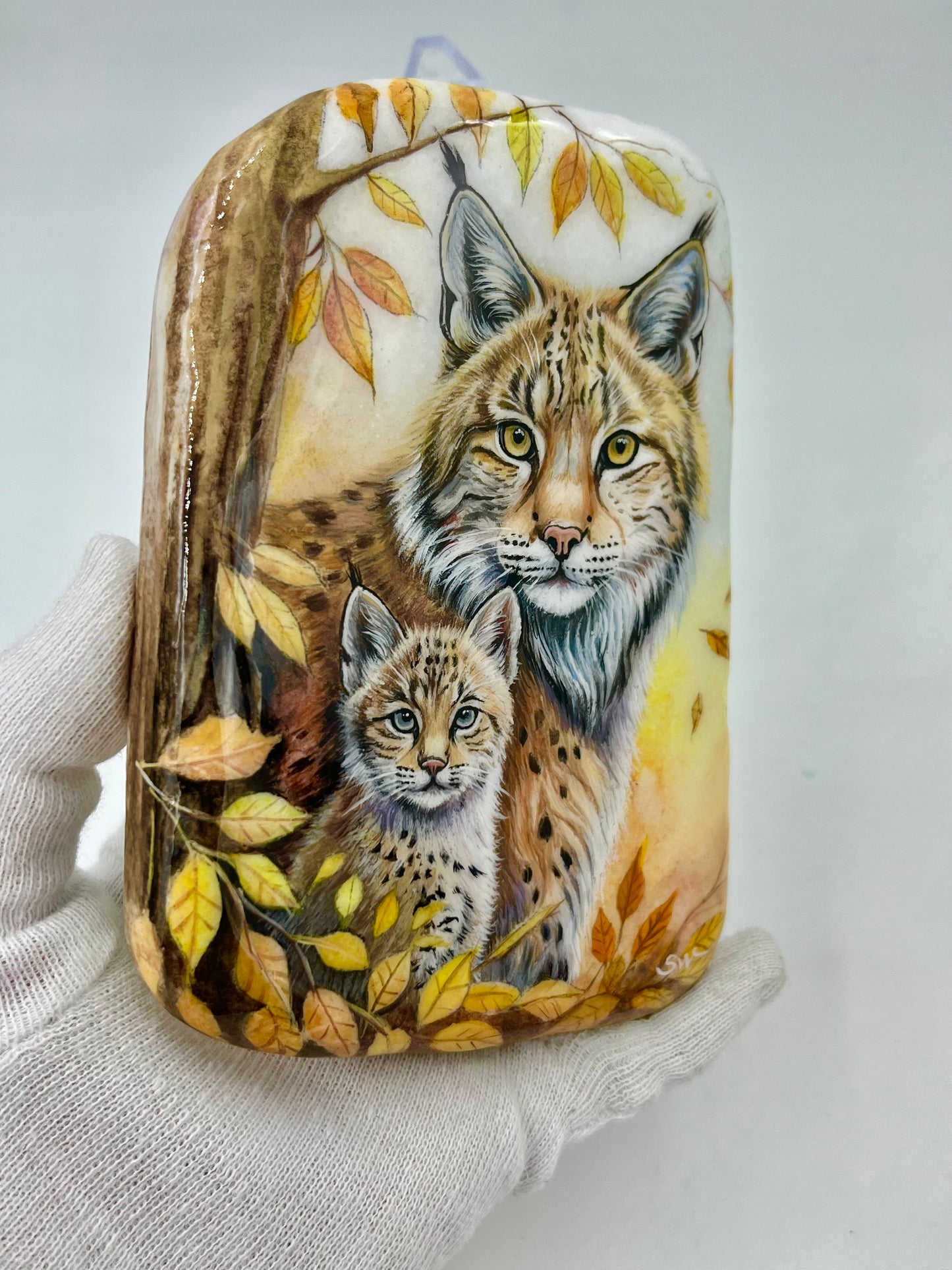 Einzigartig handbemalte Stein-Luchs Mama und Kind-inklusive Tischstaffelei