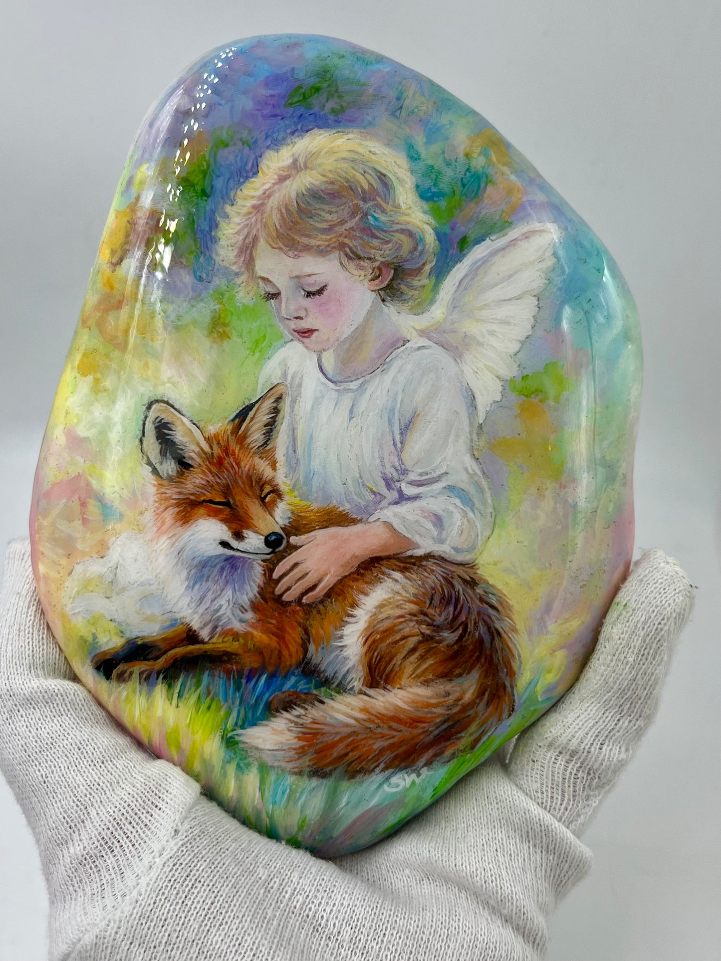 Einzigartig handbemalte Stein-der kleine Engel und der Fuchs inklusive Tischstaffelei