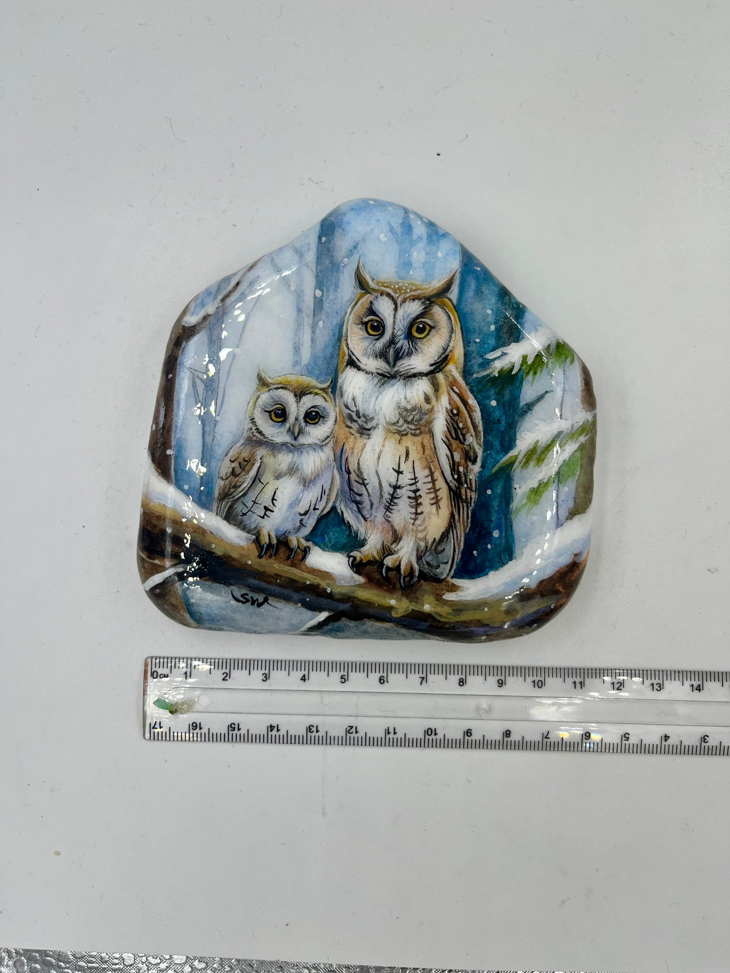 Einzigartig handbemalte Stein-Eule Mama und kleine Eule -inklusive Tischstaffelei