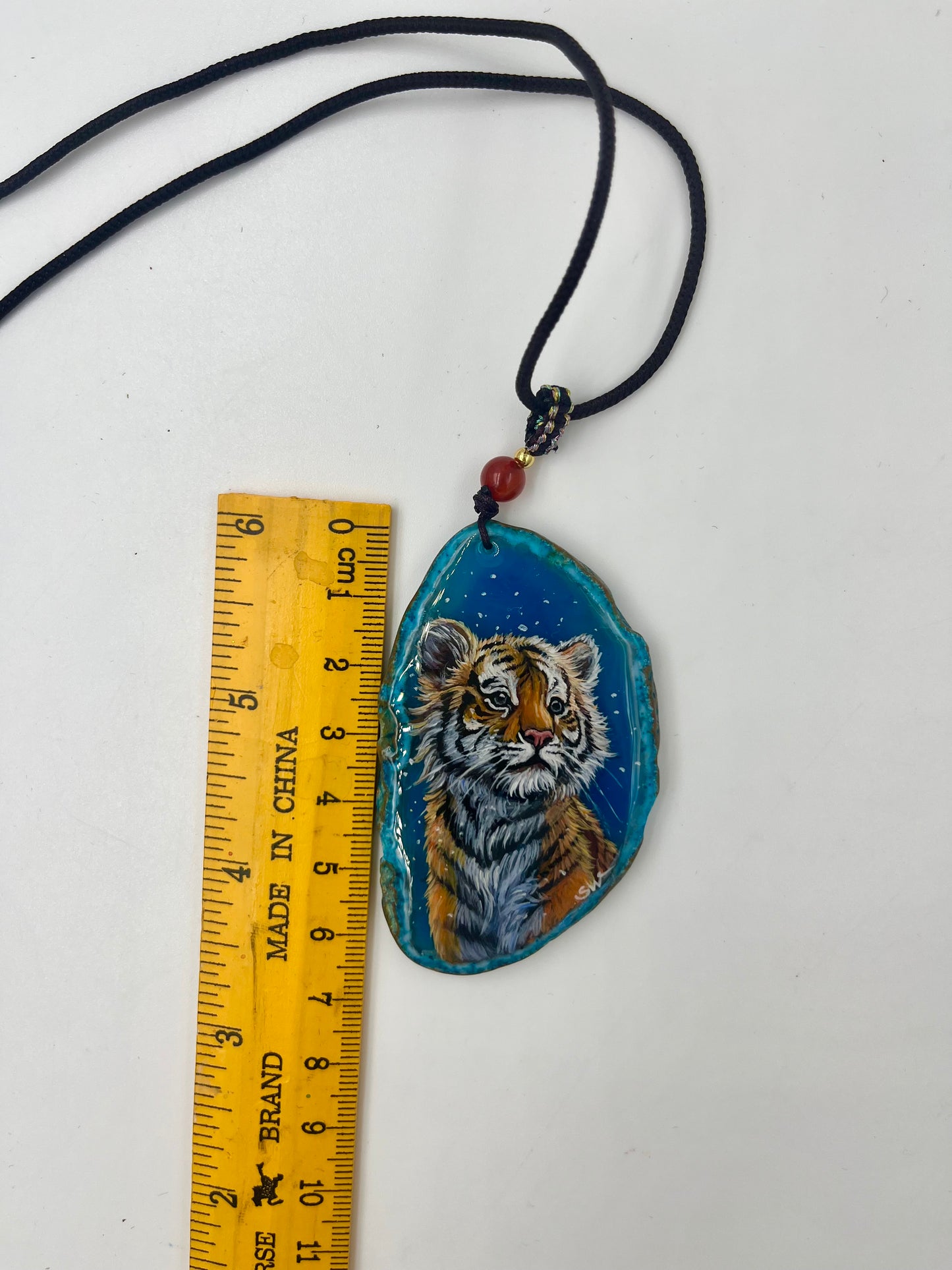 Einzigartige Anhänger /der kleine Tiger/Achat/Hand bemalt