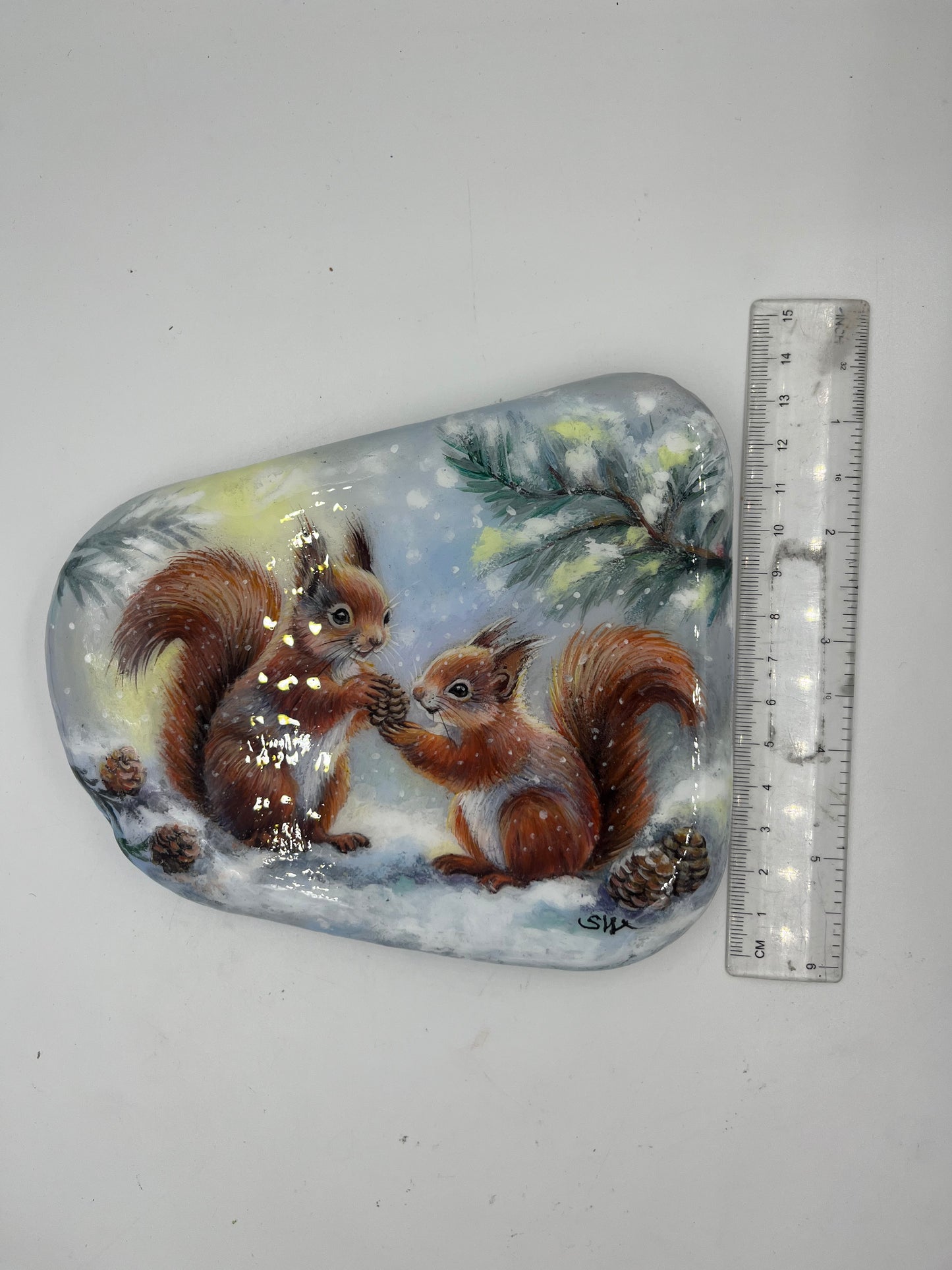 Einzigartig handbemalte große Stein/zwei Eichhörnchen/inklusive Tischstaffelei
