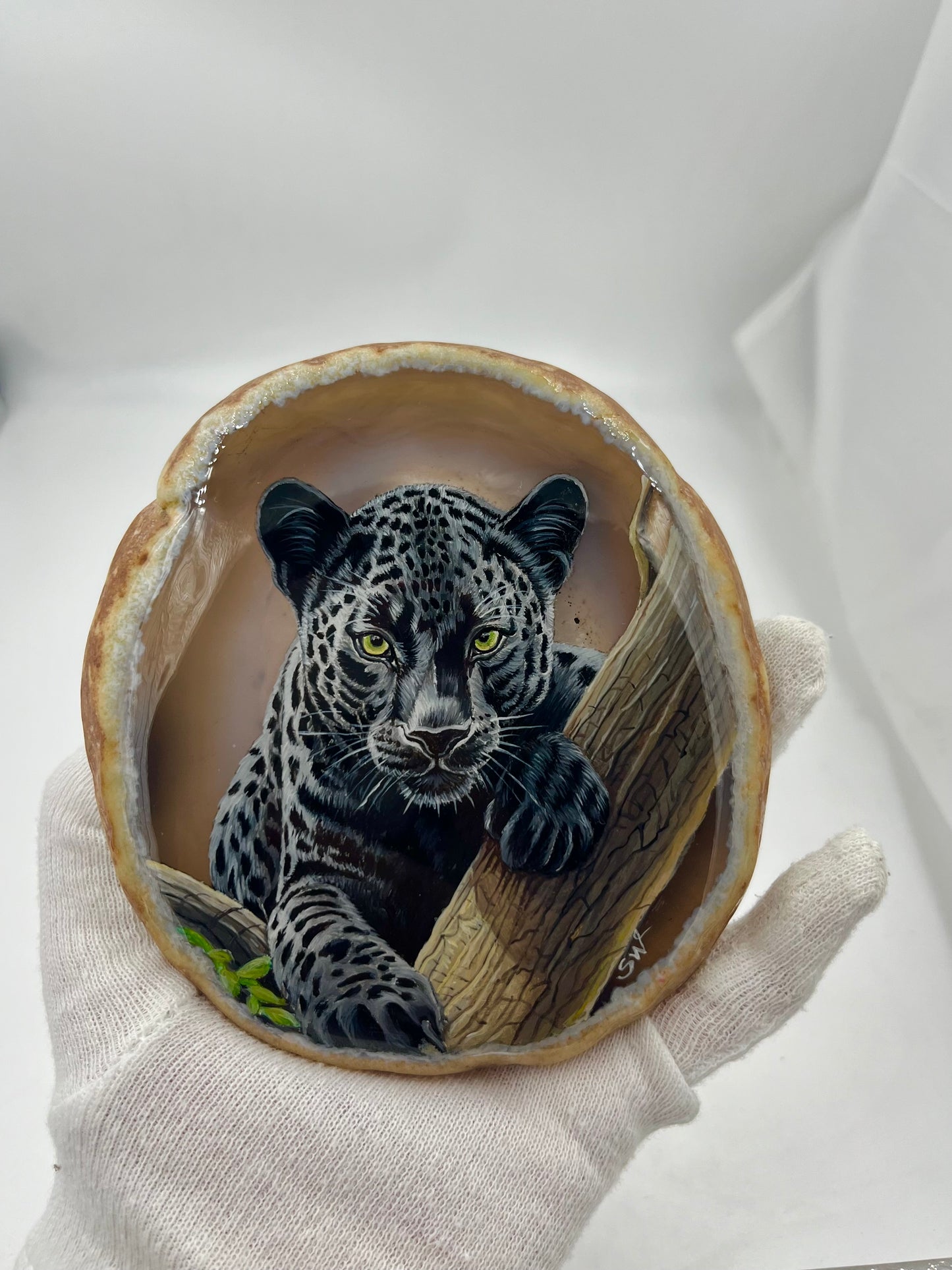 Einzigartige bemalt Achatscheibe/Ein schwarzer Panther /Hand bemalt /Deko/Tierpotrait/ink.Metallständer