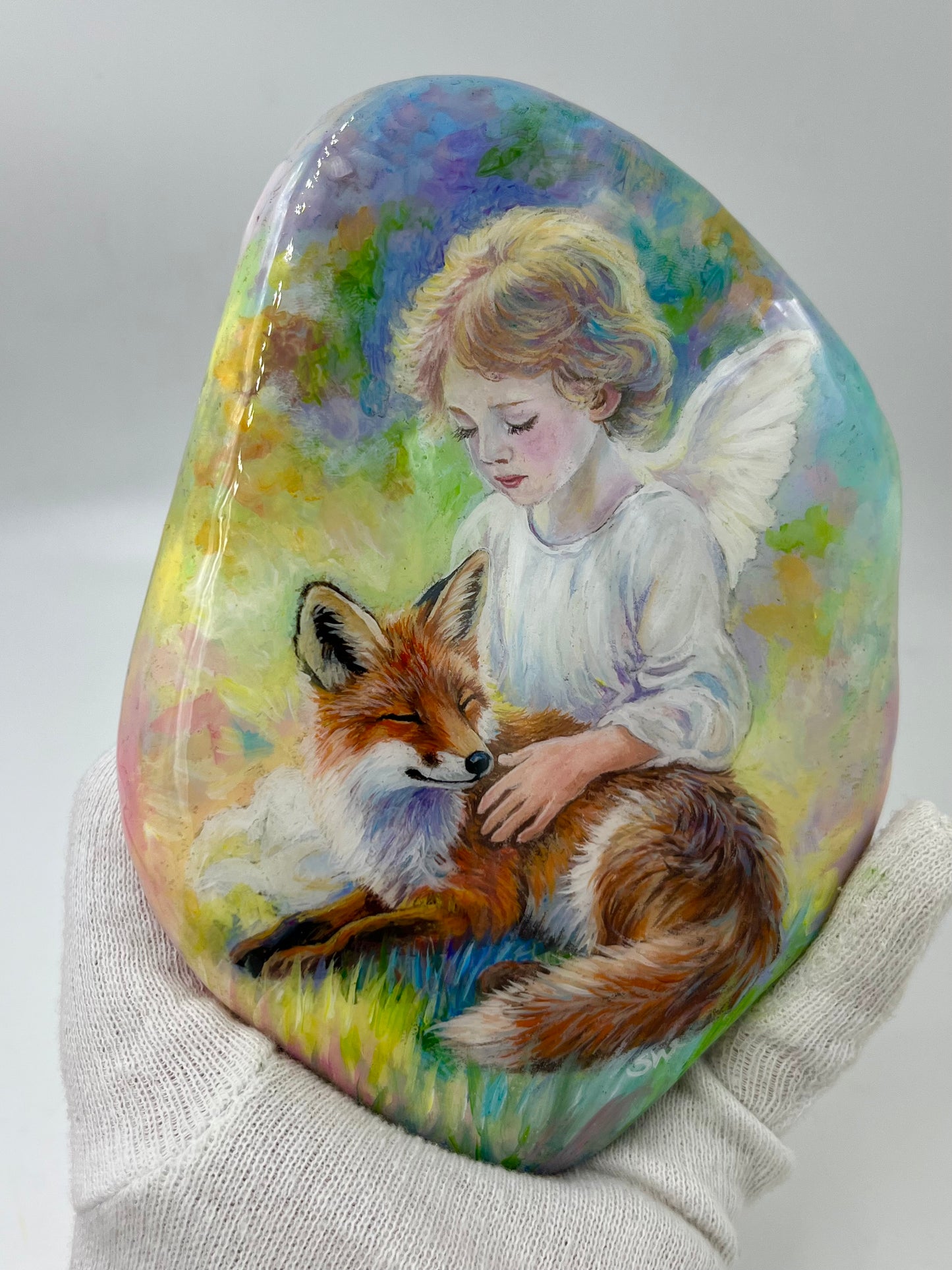 Einzigartig handbemalte Stein-der kleine Engel und der Fuchs inklusive Tischstaffelei