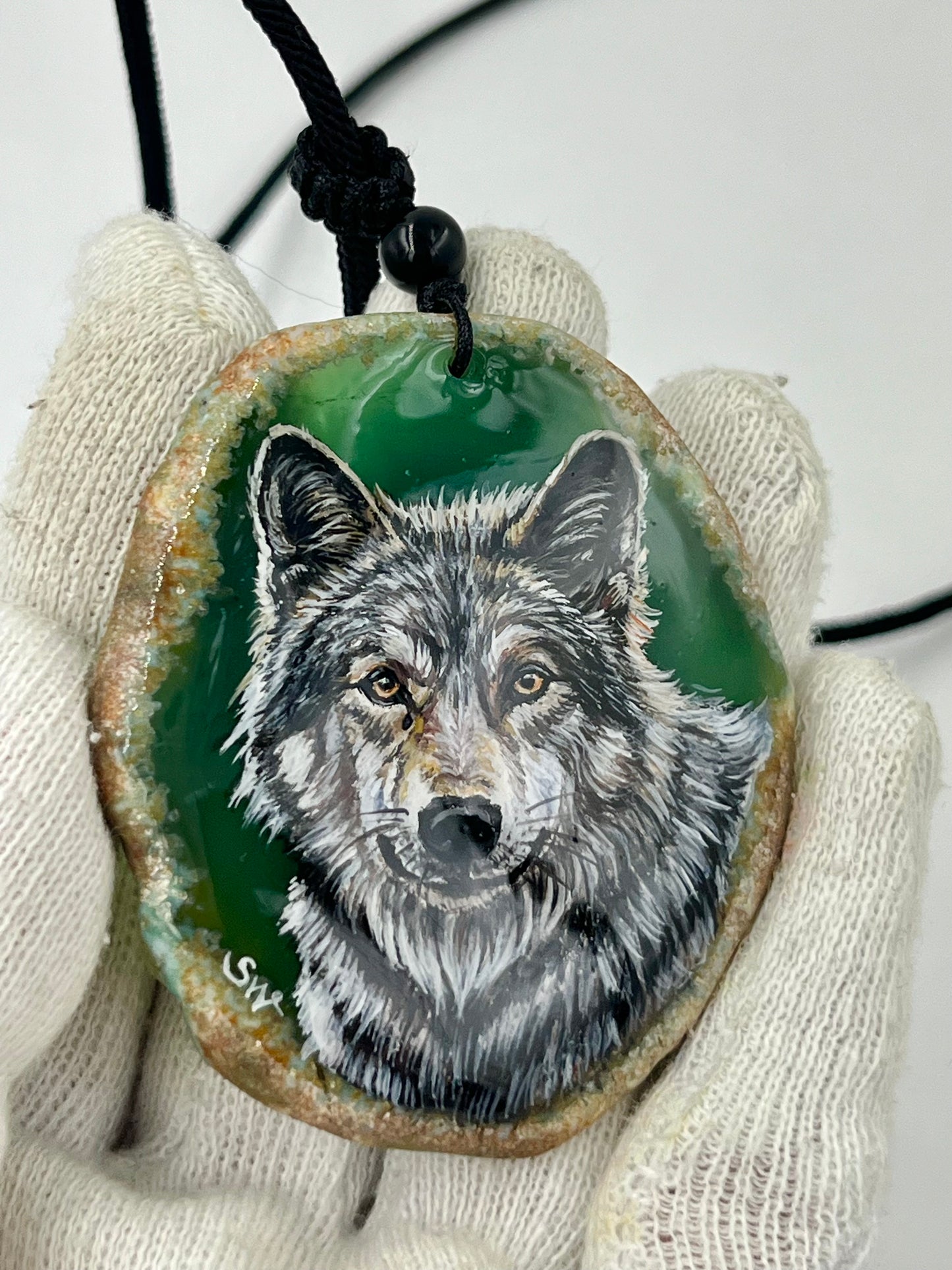 Einzigartige Anhänger /der Wolf/Achat/Hand bemalt