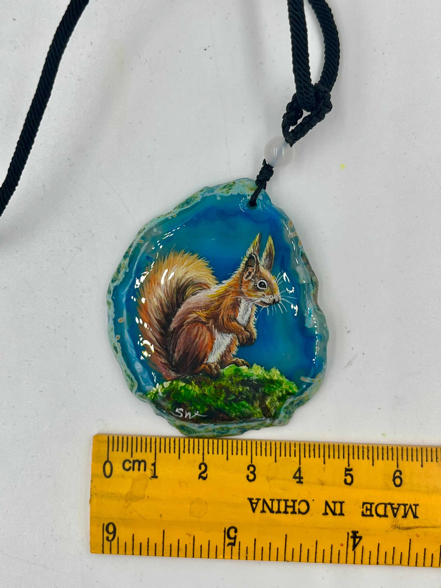 Einzigartige Anhänger /Das Eichhörnchen/Achat/Hand bemalt Juwelen und tragbare Kunst /Natur Schmuck