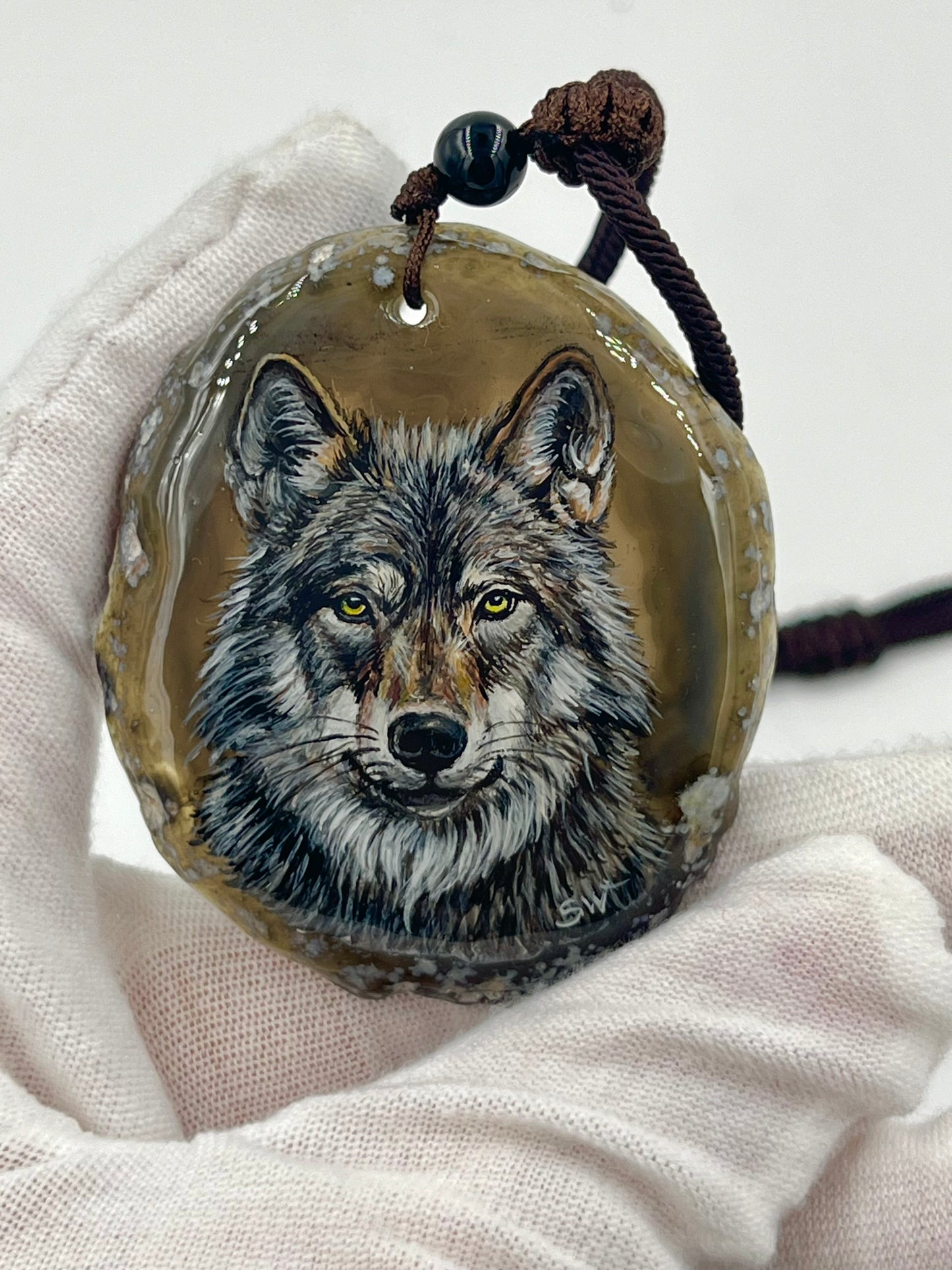Einzigartige Anhänger /Der Wolf /Achat/Hand bemalt Juwelen und tragbare Kunst /Natur Schmuck