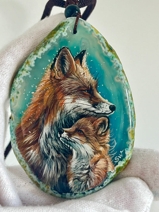 Einzigartige Anhänger /Der FuchsMama und Kind/Achat/Hand bemalt Juwelen und tragbare Kunst /Natur Schmuck