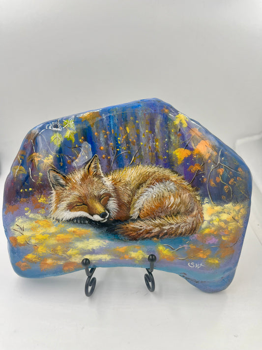 Einzigartig handbemalte Stein-der schlafenden Fuchs/inklusive Tischstaffelei