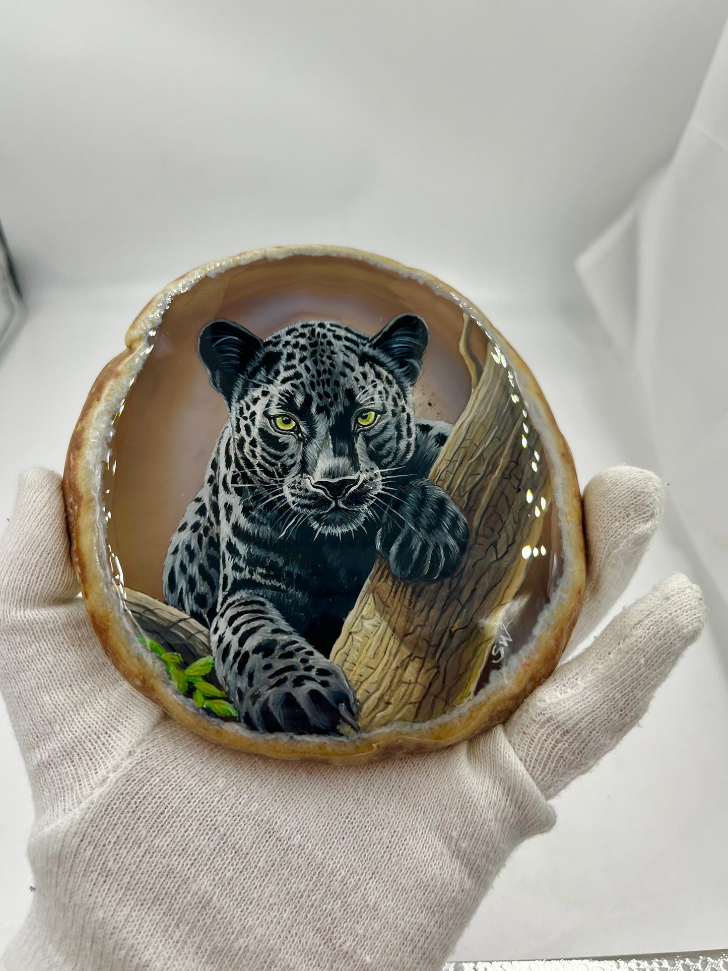 Einzigartige bemalt Achatscheibe/Ein schwarzer Panther /Hand bemalt /Deko/Tierpotrait/ink.Metallständer