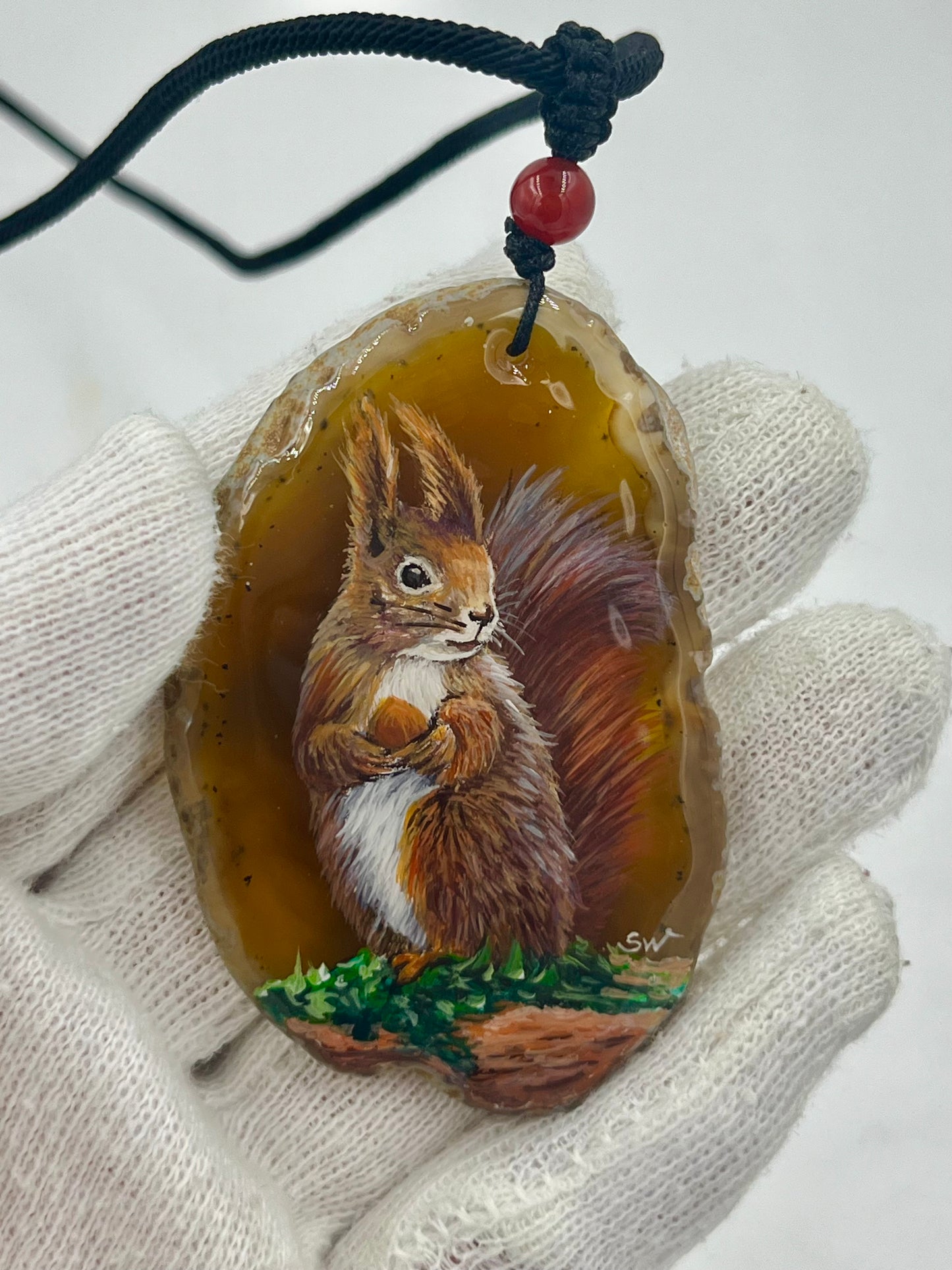 Einzigartige Anhänger /das Eichhörnchen /Achat/Hand bemalt