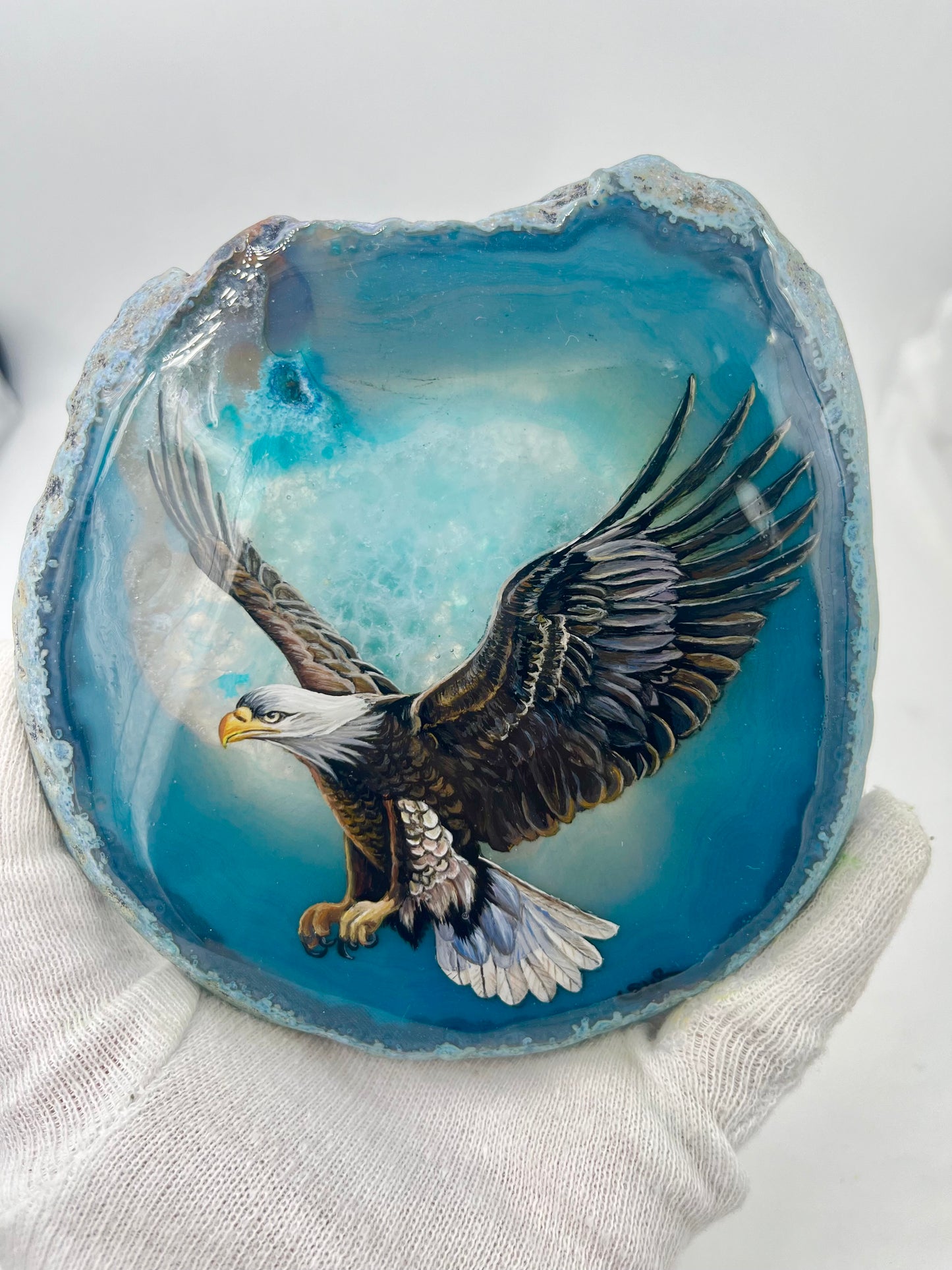 Einzigartige handbemalte Achatscheibe /der Adler/ink.Metallständer