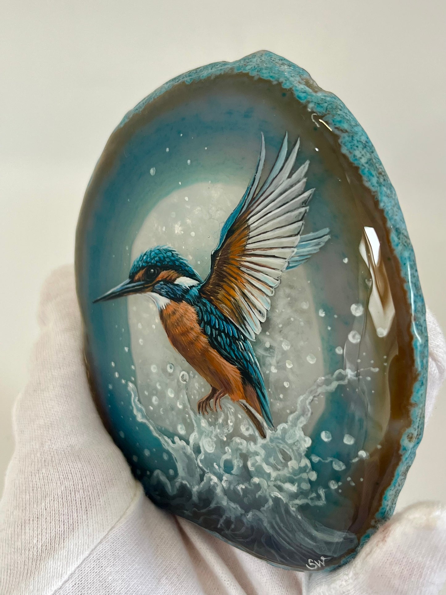 Einzigartige handbemalte Achatscheibe /der Eisvogel/ink.Metallständer