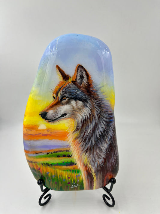 Einzigartig handbemalte Stein/Der Wolf im Abendlicht /inklusive Tischstaffelei