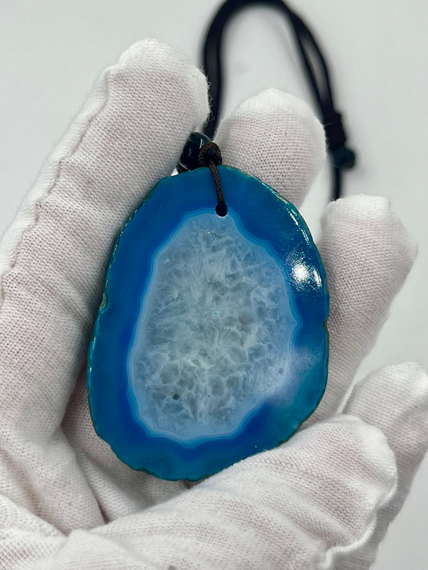 Einzigartige Anhänger /Slaty-blue Flycatcher/Achat/Hand bemalt Juwelen und tragbare Kunst /Natur Schmuck