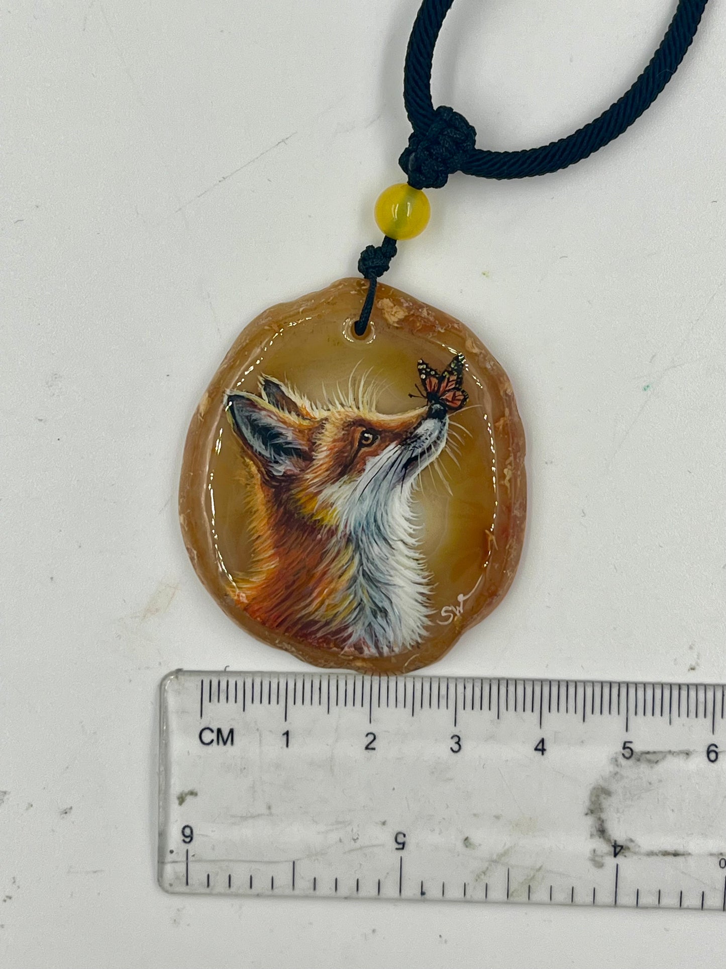 Einzigartige Anhänger /Der Fuchs und der Schmetterling /Achat/Hand bemalt Juwelen und tragbare Kunst /Natur Schmuck