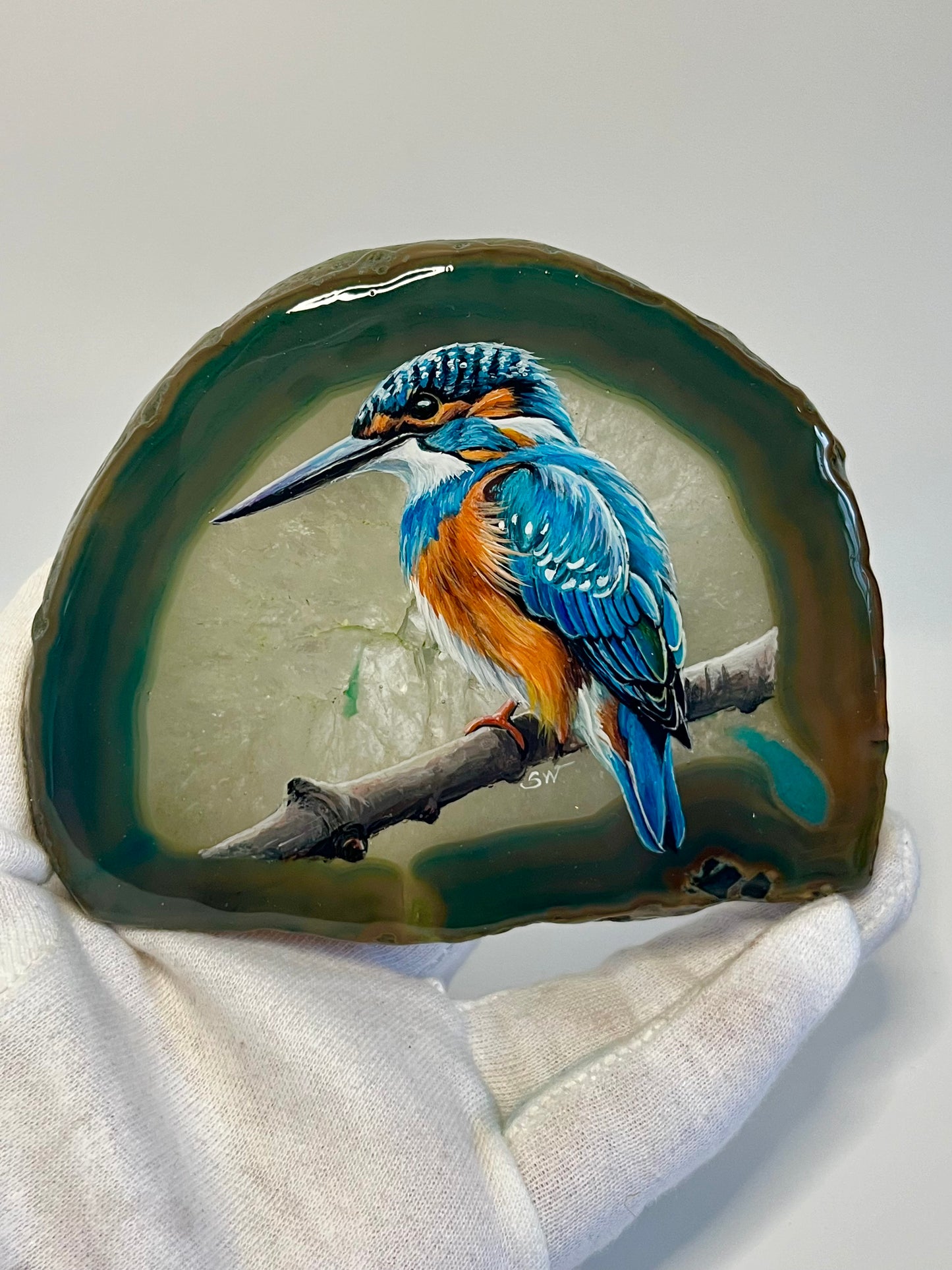 Einzigartige handbemalte Achatscheibe /der Eisvogel/ink.Metallständer