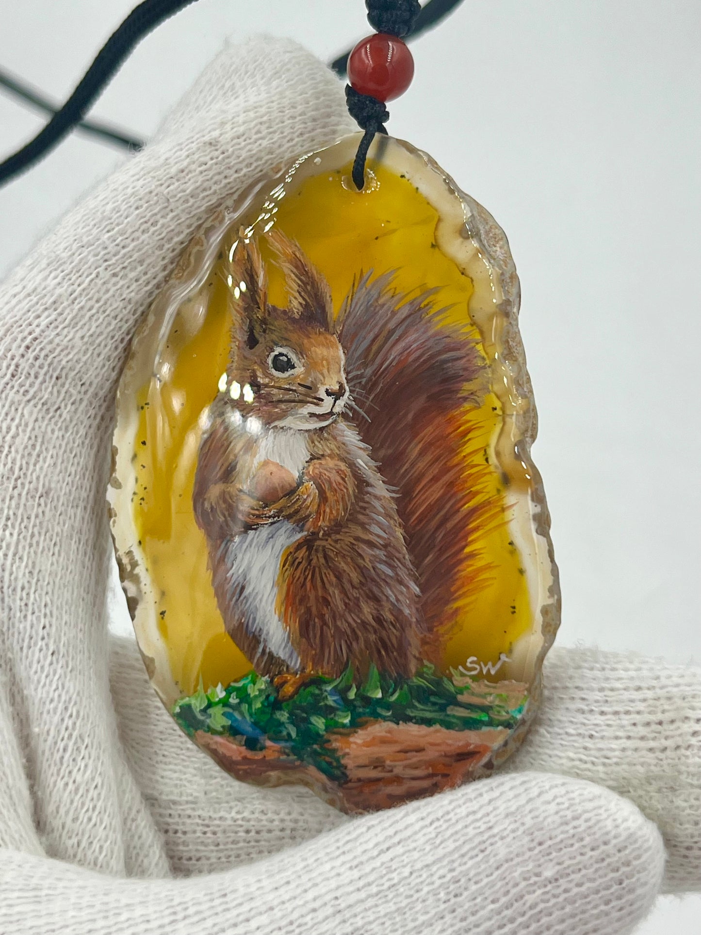 Einzigartige Anhänger /das Eichhörnchen /Achat/Hand bemalt