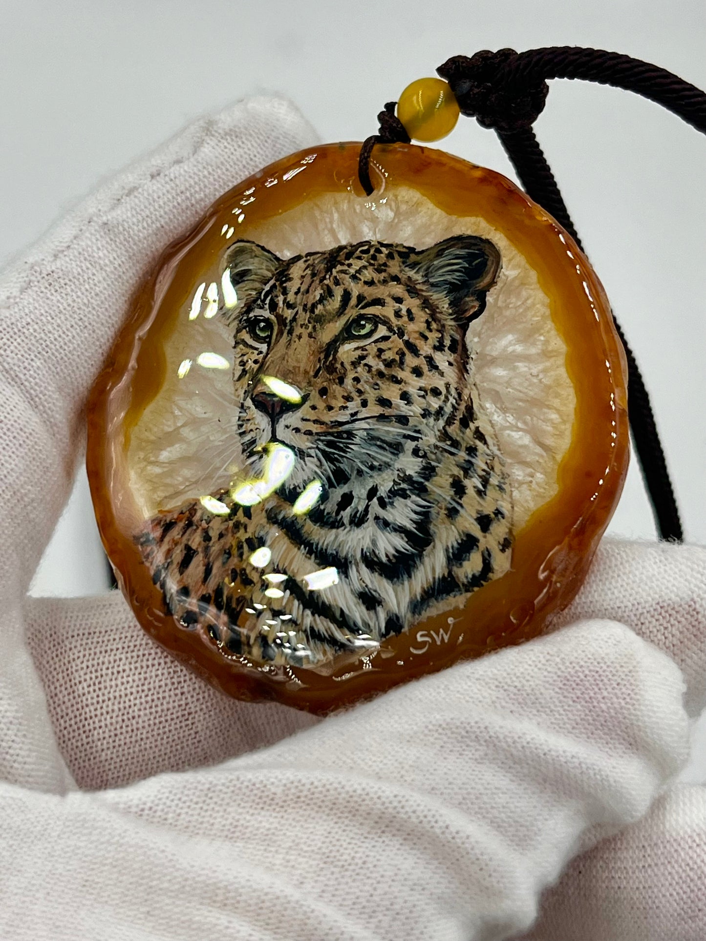 Einzigartige Anhänger /Der Leopard/Achat/Hand bemalt Juwelen und tragbare Kunst /Natur Schmuck