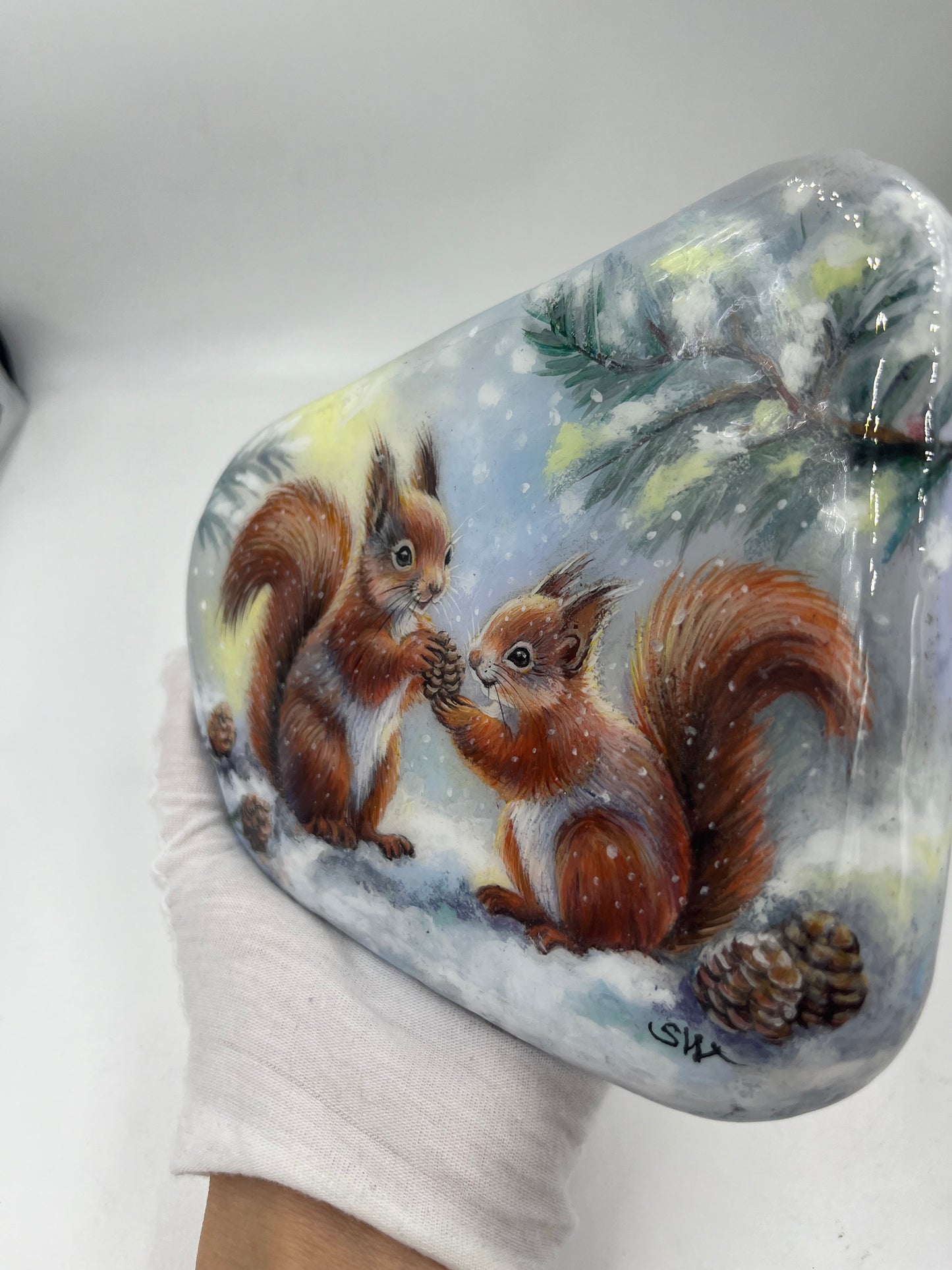 Einzigartig handbemalte große Stein/zwei Eichhörnchen/inklusive Tischstaffelei