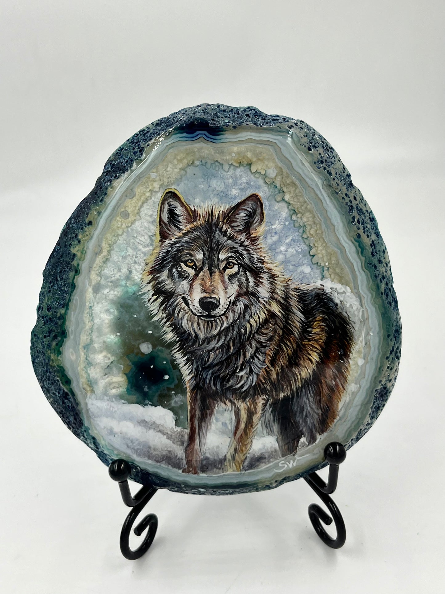 Einzigartige bemalt Achatscheibe/Der Wolf /Hand bemalt /Deko/Tierpotrait/ink.Metallständer