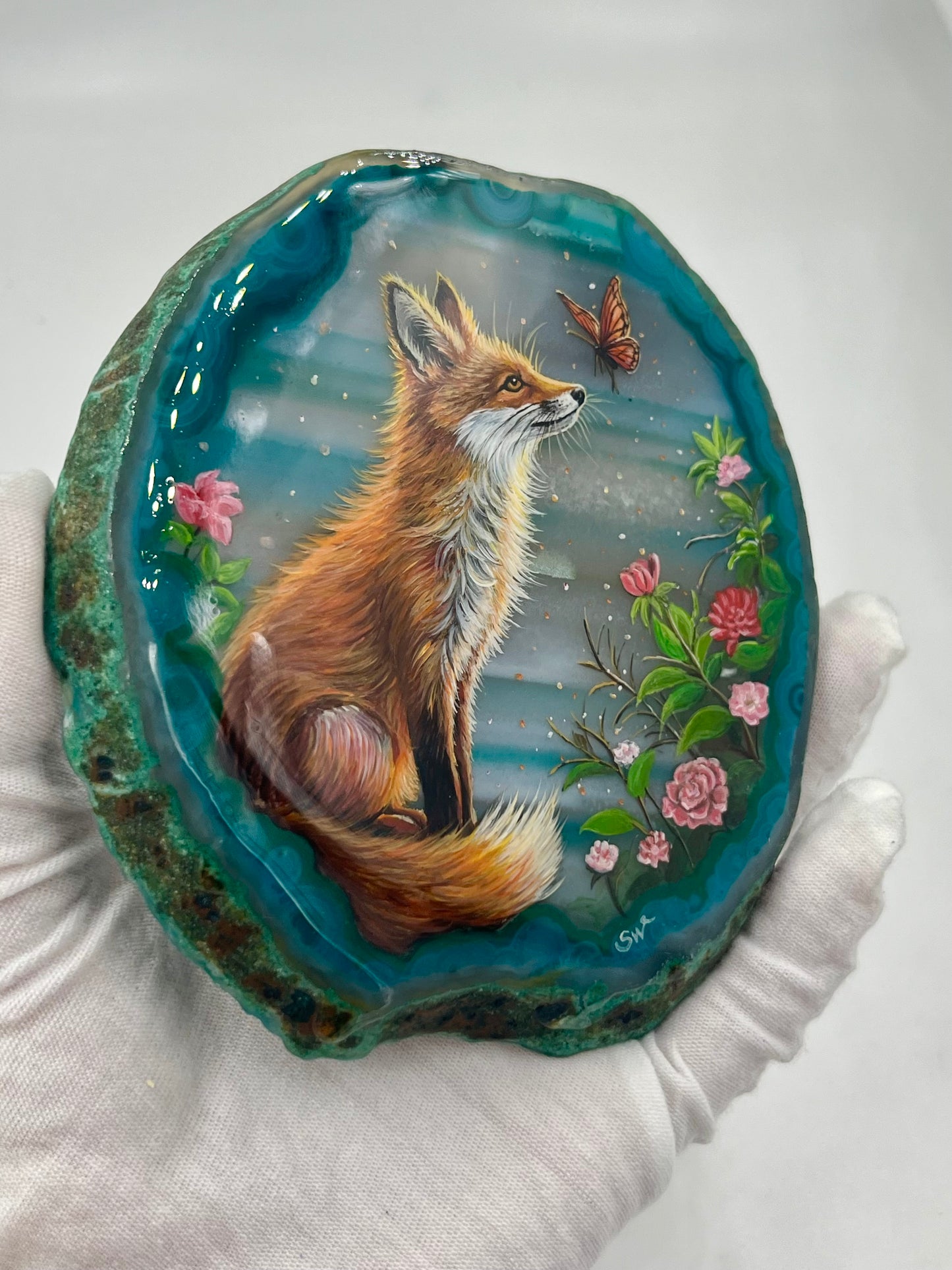 Einzigartige bemalt Achatscheibe/ Der Fuchs und der Schmetterling/Hand bemalt /Deko/Tierpotrait/ink.Metallständer