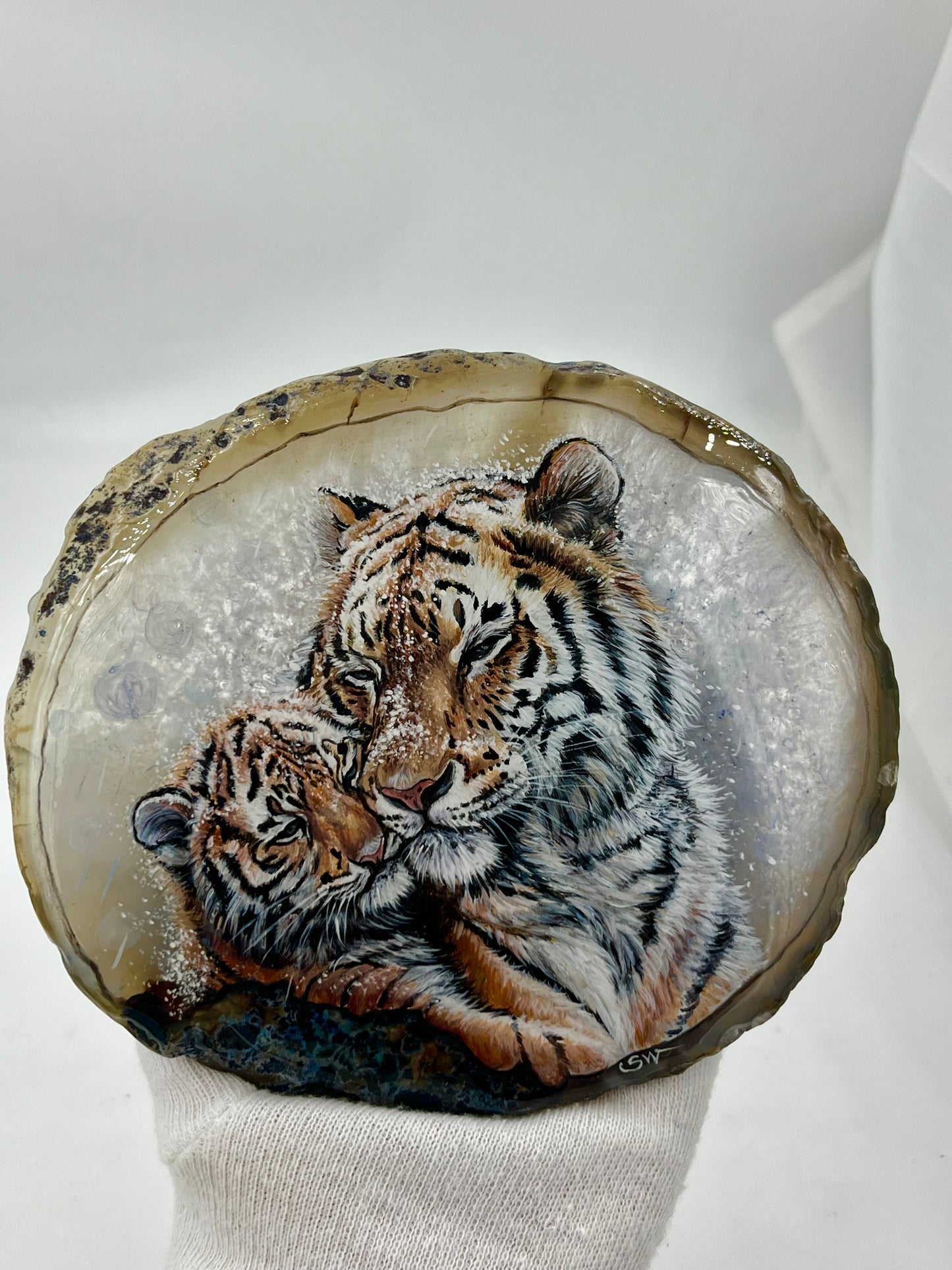 Einzigartige bemalt Achatscheibe/ Tiger Mama und Kind /Hand bemalt /Deko/Tierpotrait/ink.Metallständer