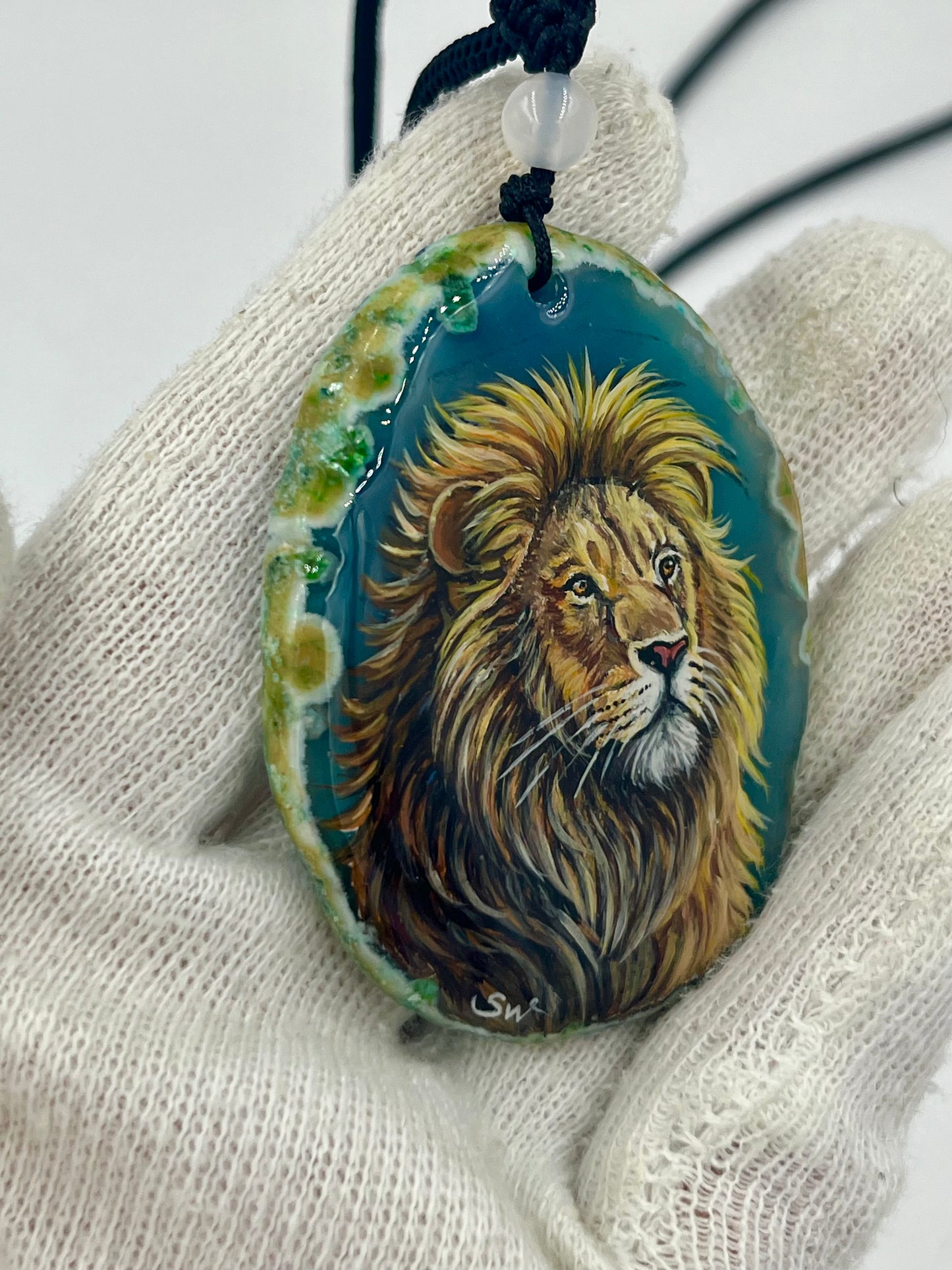 Einzigartige Anhänger /Der Löwe/Achat/Hand bemalt Juwelen und tragbare Kunst /Natur Schmuck