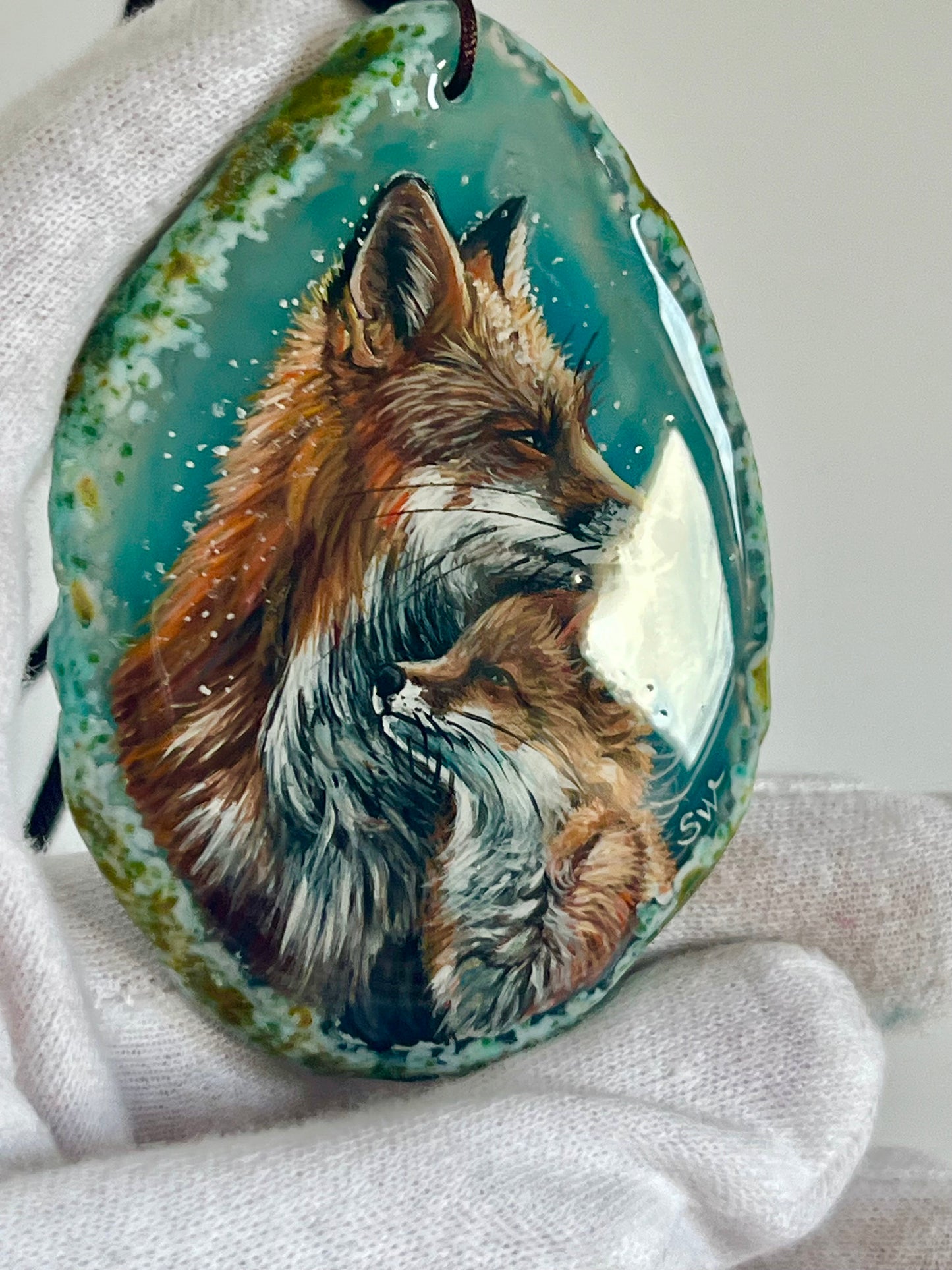 Einzigartige Anhänger /Der FuchsMama und Kind/Achat/Hand bemalt Juwelen und tragbare Kunst /Natur Schmuck