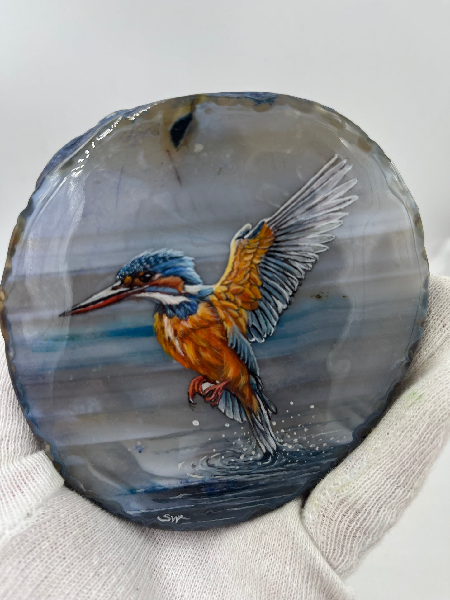 Einzigartige handbemalte Achatscheibe /der Eisvogel/ink.Metallständer