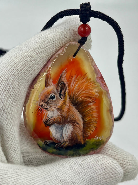 Einzigartige Anhänger /Das Eichhörnchen/Achat/Hand bemalt Juwelen und tragbare Kunst /Natur Schmuck