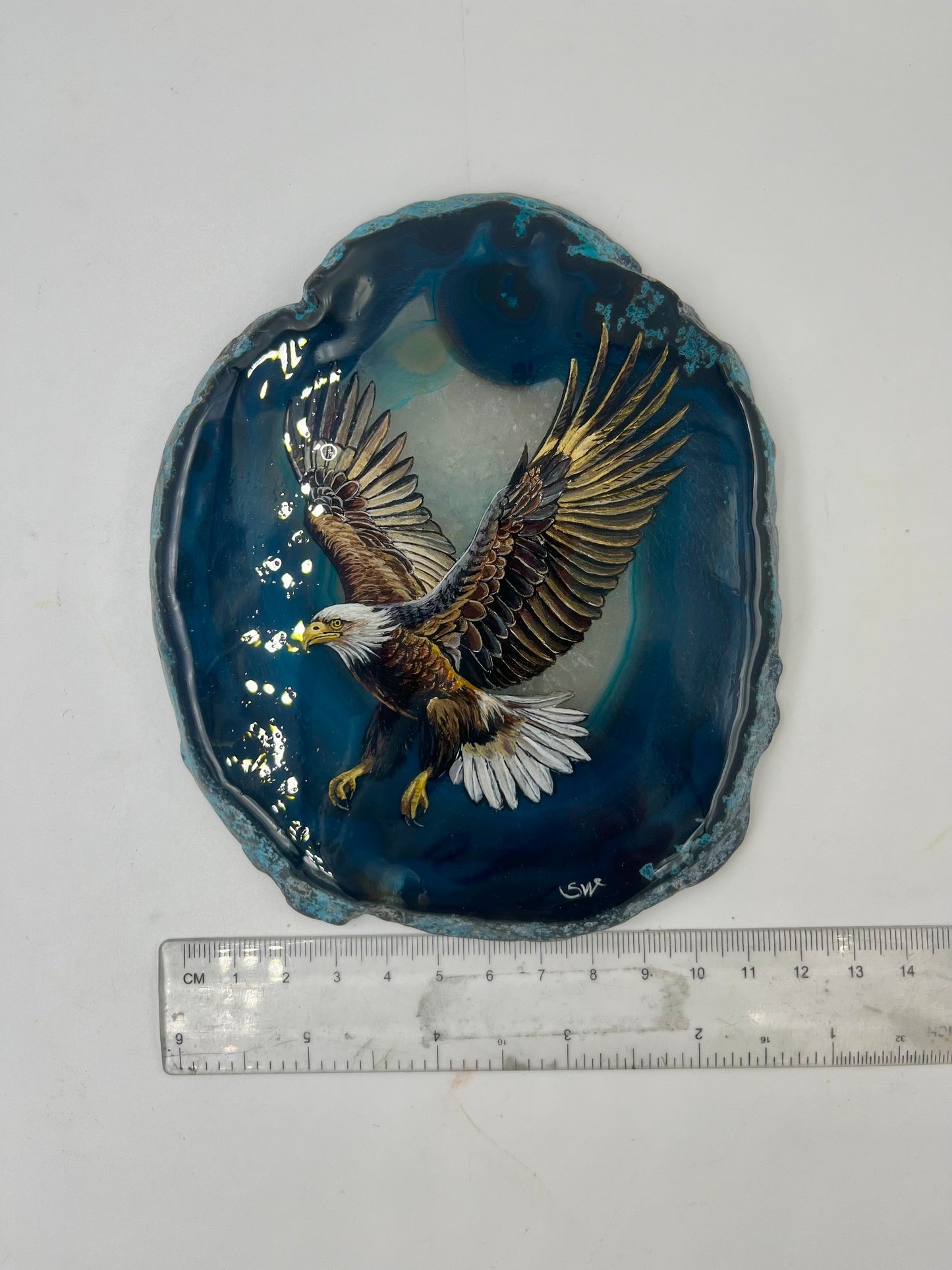 Einzigartige bemalt Achatscheibe/Der Adler /Hand bemalt /Deko/Tierpotrait/ink.Metallständer