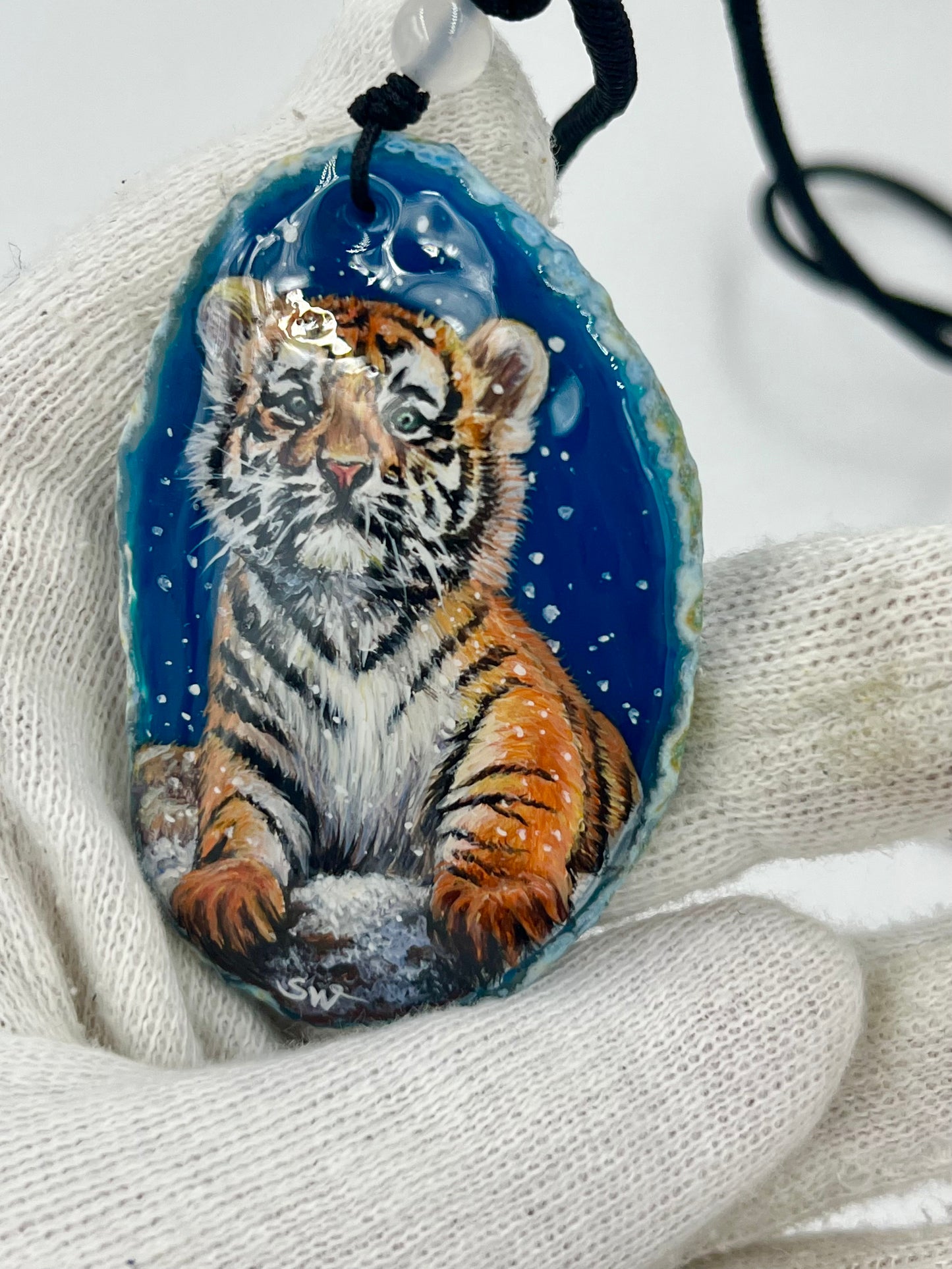 Einzigartige Anhänger /Das Tigerbaby /Achat/Hand bemalt Juwelen und tragbare Kunst /Natur Schmuck