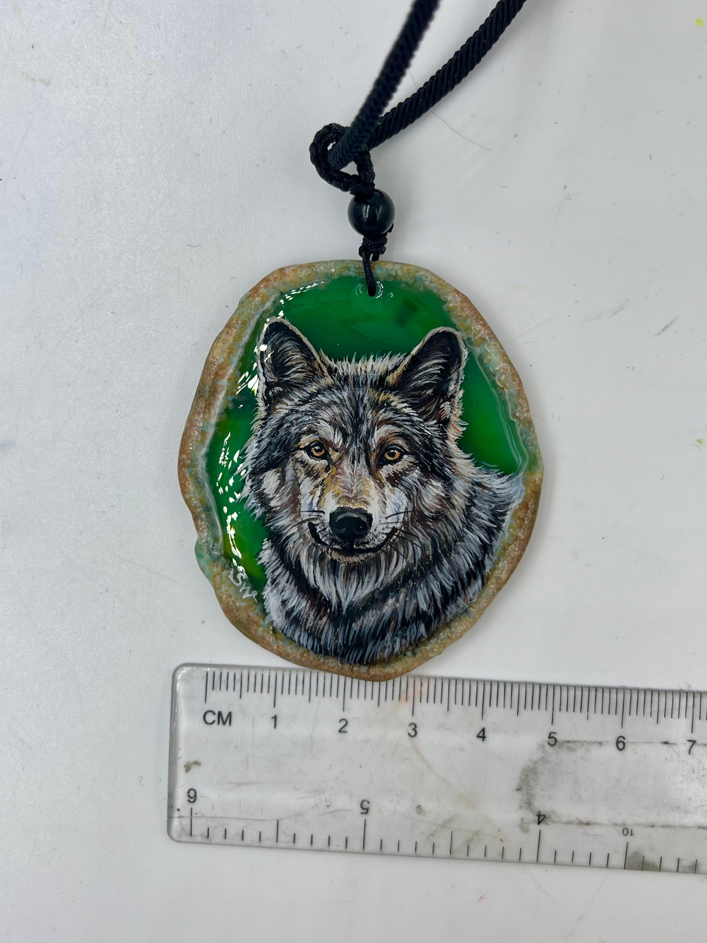 Einzigartige Anhänger /der Wolf/Achat/Hand bemalt