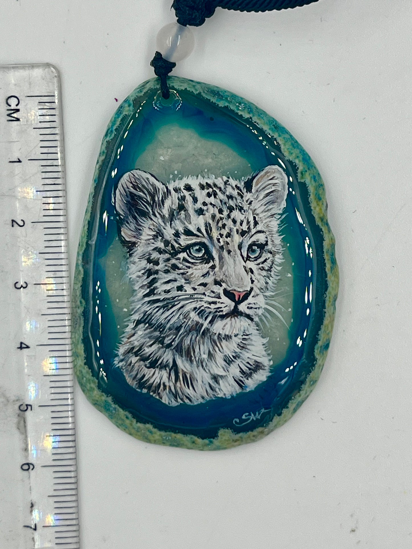 Einzigartige Anhänger /Schneeleoparden-Baby /Achat/Hand bemalt Juwelen und tragbare Kunst /Natur Schmuck