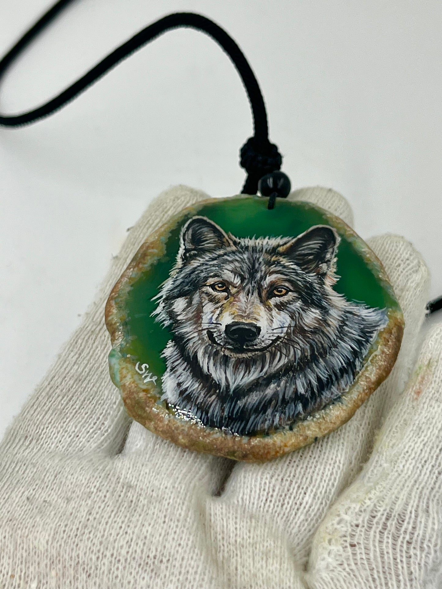 Einzigartige Anhänger /der Wolf/Achat/Hand bemalt