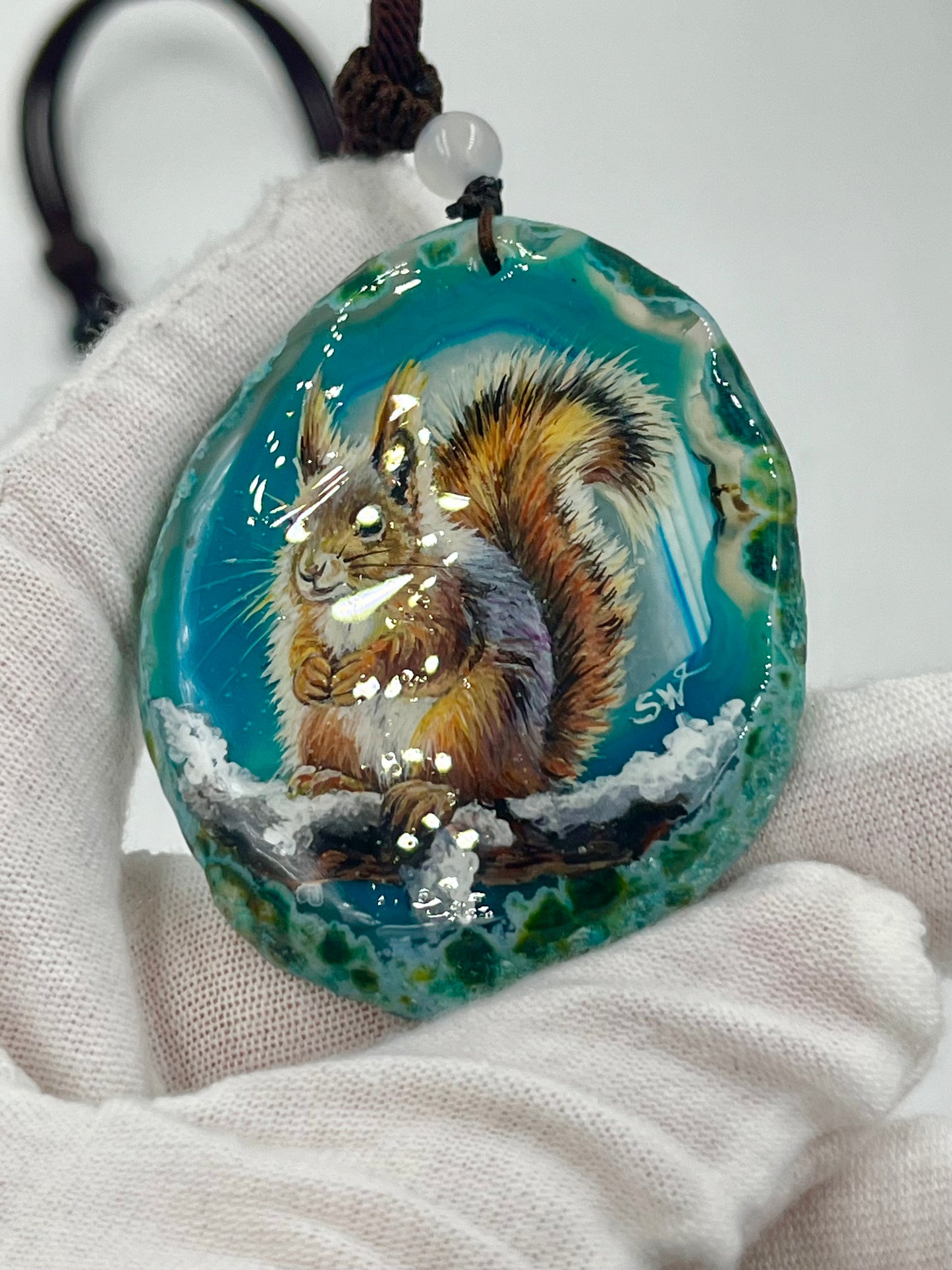 Einzigartige Anhänger /Das Eichhörnchen/Achat/Hand bemalt Juwelen und tragbare Kunst /Natur Schmuck