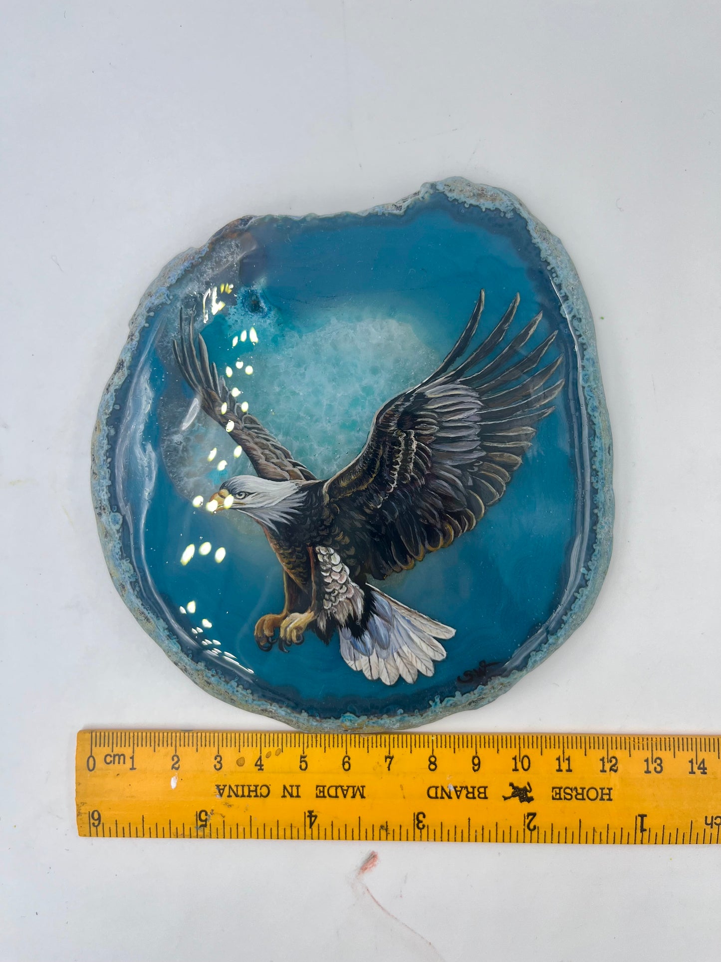 Einzigartige handbemalte Achatscheibe /der Adler/ink.Metallständer