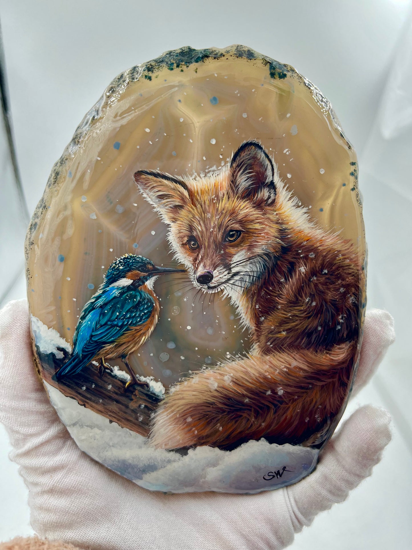 Einzigartige bemalt Achatscheibe/der Fuchs und der Eisvoglel /Hand bemalt /Deko/Tierpotrait/ink.Metallständer