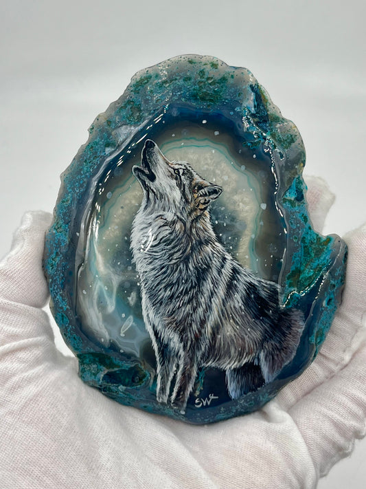 Einzigartige bemalt Achatscheibe/Der Wolf /Hand bemalt /Deko/Tierpotrait/ink.Metallständer