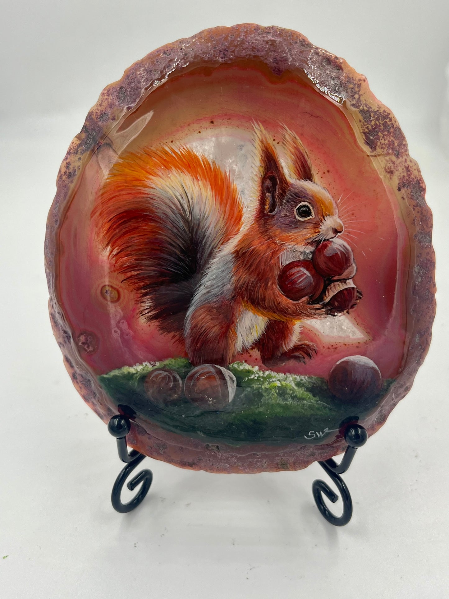 Einzigartige bemalt Achatscheibe/Das Eichhörnchen/Hand bemalt /Deko/Tierpotrait/ink.Metallständer