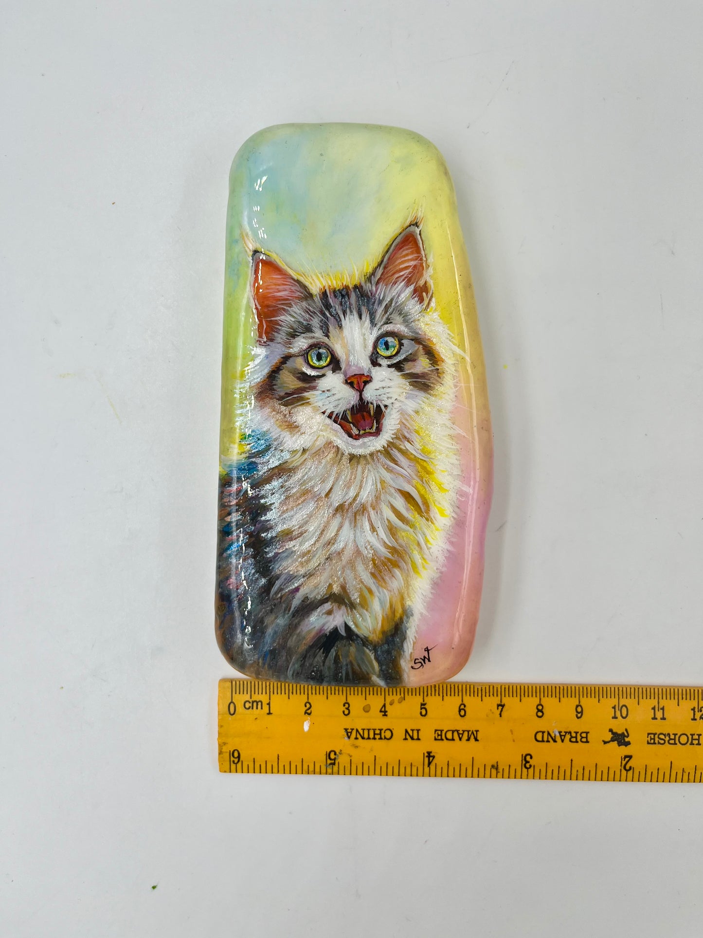 Einzigartig handbemalte Stein/die Katze/inklusive Tischstaffelei