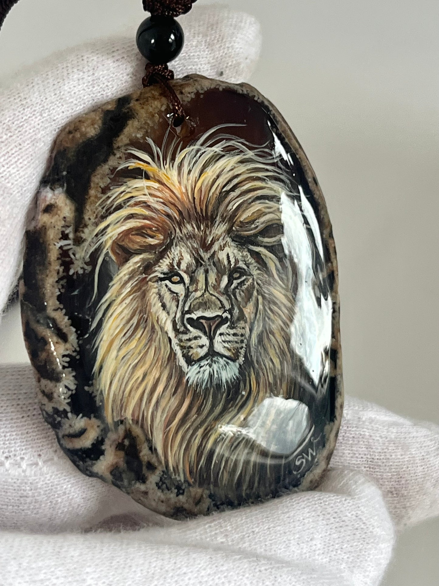 Einzigartige Anhänger /Der Löwe/Achat/Hand bemalt Juwelen und tragbare Kunst /Natur Schmuck
