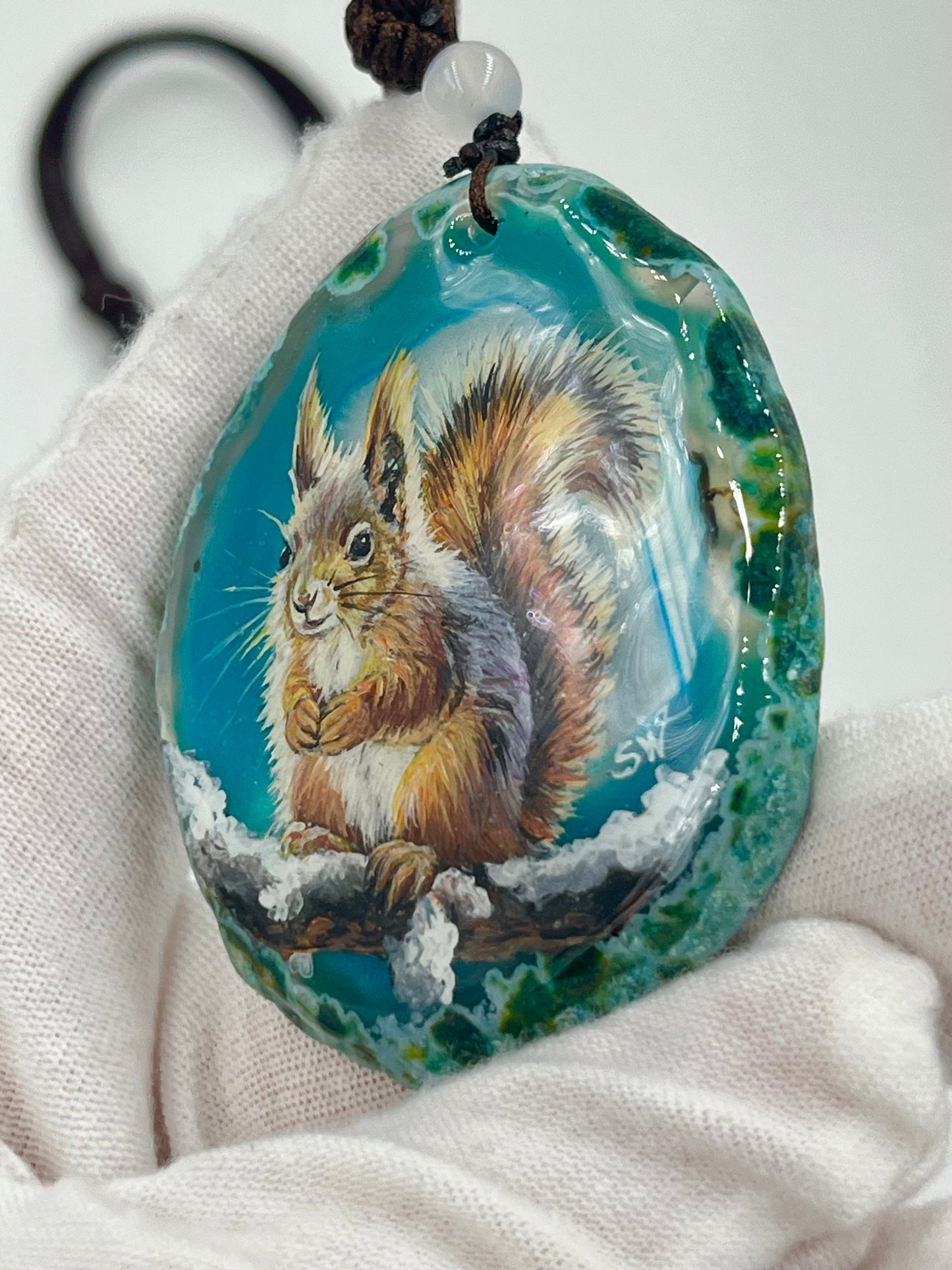 Einzigartige Anhänger /Das Eichhörnchen/Achat/Hand bemalt Juwelen und tragbare Kunst /Natur Schmuck