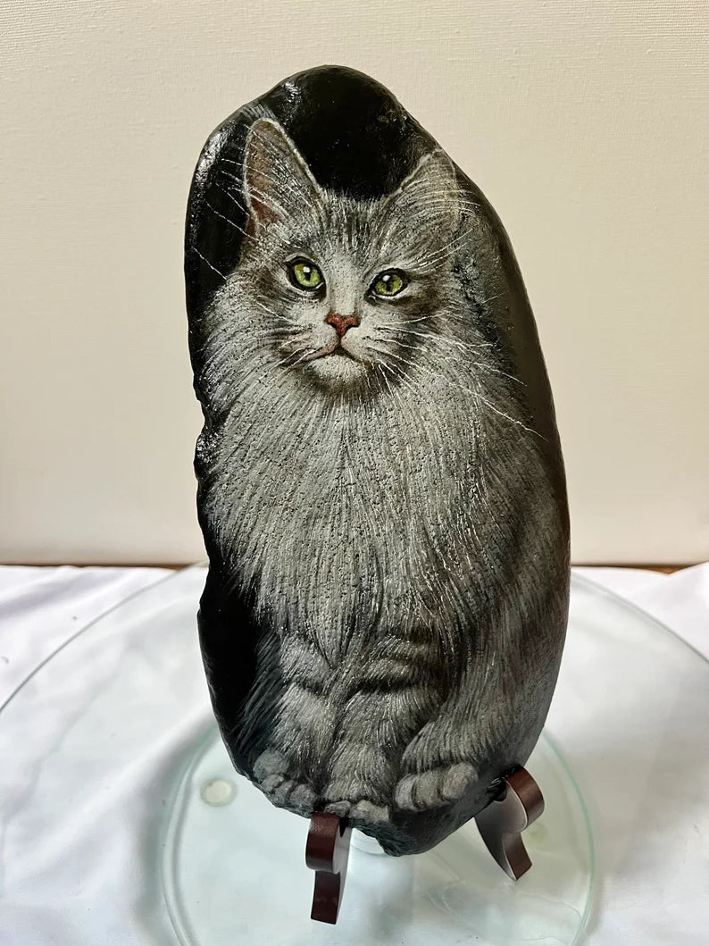 Handbemalter Stein -Katze- lackiert -inklusive Tischstaffelei, Geschenkverpackung und Karten