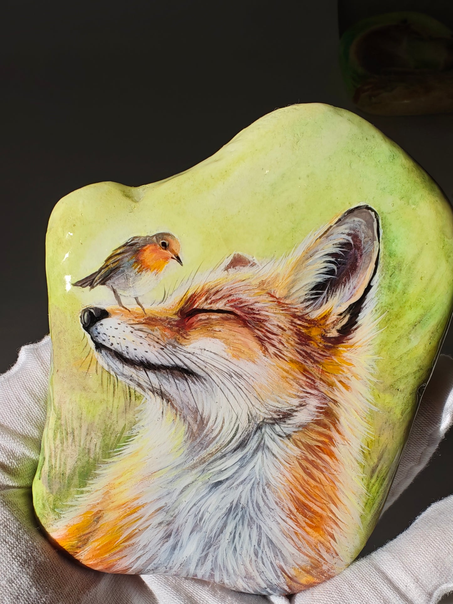 Einzigartig handbemalte Stein/der Fuchs und der Vogel /inklusive Tischstaffele